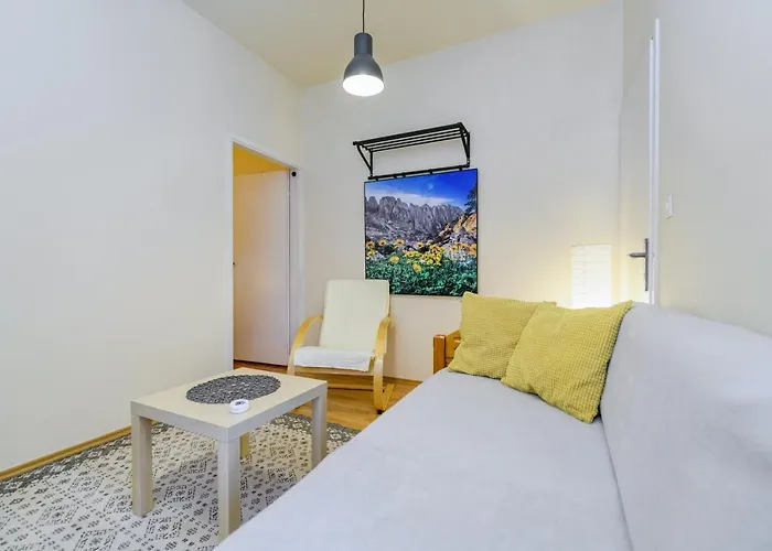 Veronika Apartamento *